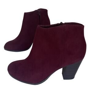 Old Navy Burgundy Suede Ankle Boots Women’s Size 6.5 Fall Style
